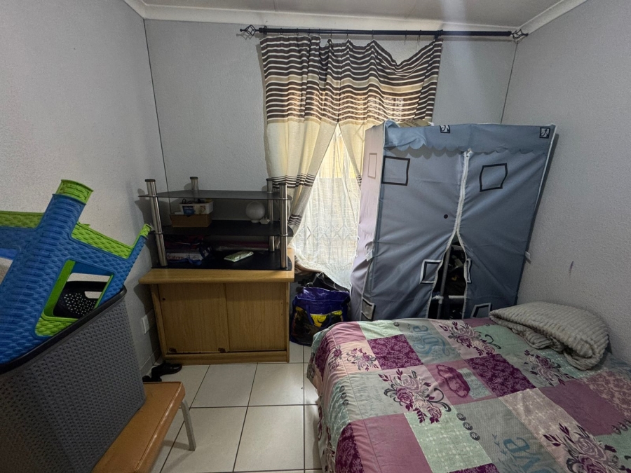 2 Bedroom Property for Sale in Palm Springs Gauteng