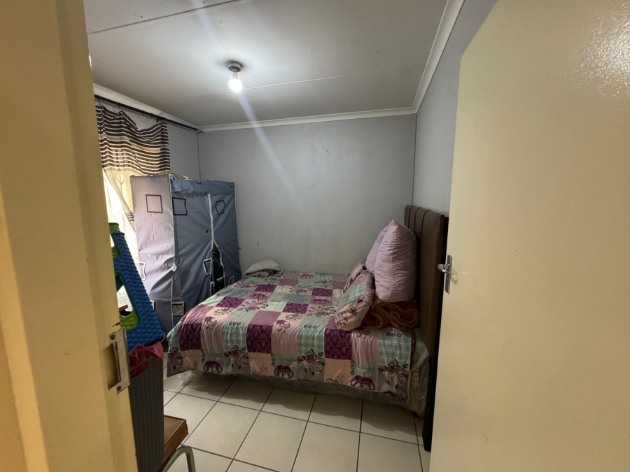 2 Bedroom Property for Sale in Palm Springs Gauteng