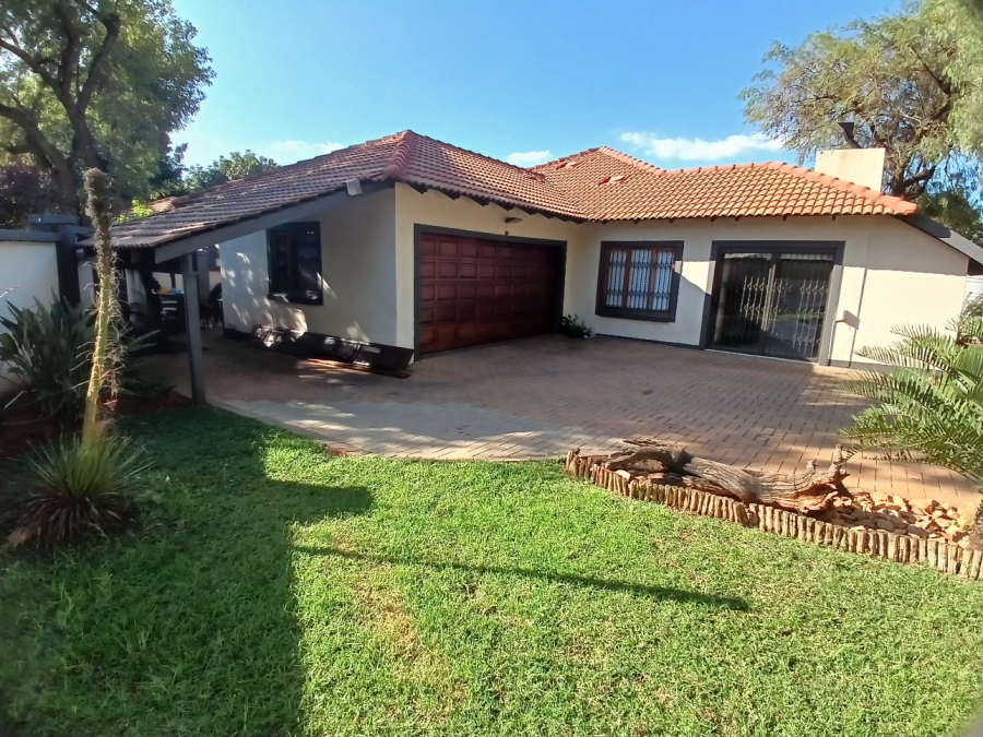 3 Bedroom Property for Sale in Heatherview Gauteng