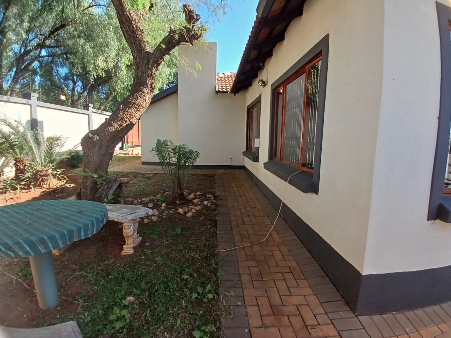 3 Bedroom Property for Sale in Heatherview Gauteng