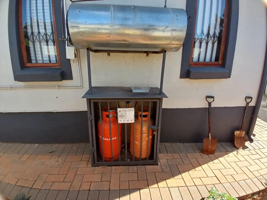 3 Bedroom Property for Sale in Heatherview Gauteng