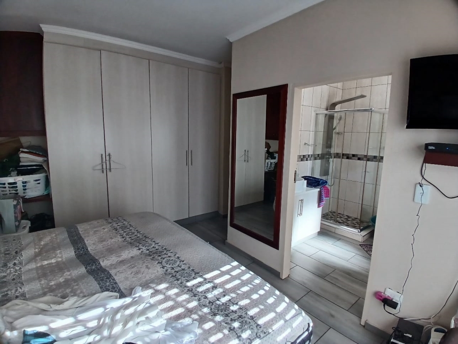 3 Bedroom Property for Sale in Heatherview Gauteng