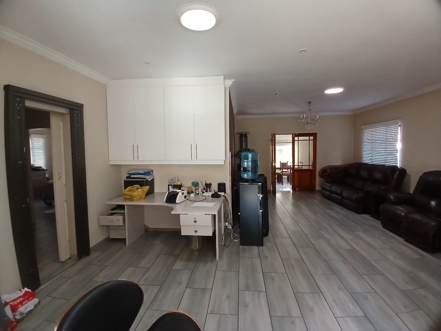 3 Bedroom Property for Sale in Heatherview Gauteng
