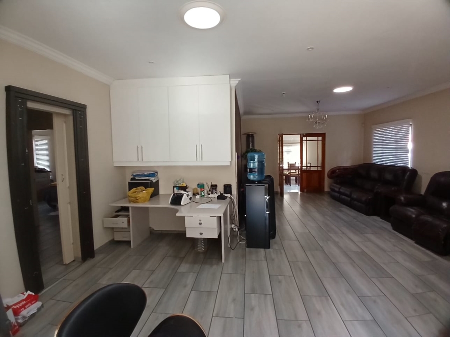 3 Bedroom Property for Sale in Heatherview Gauteng