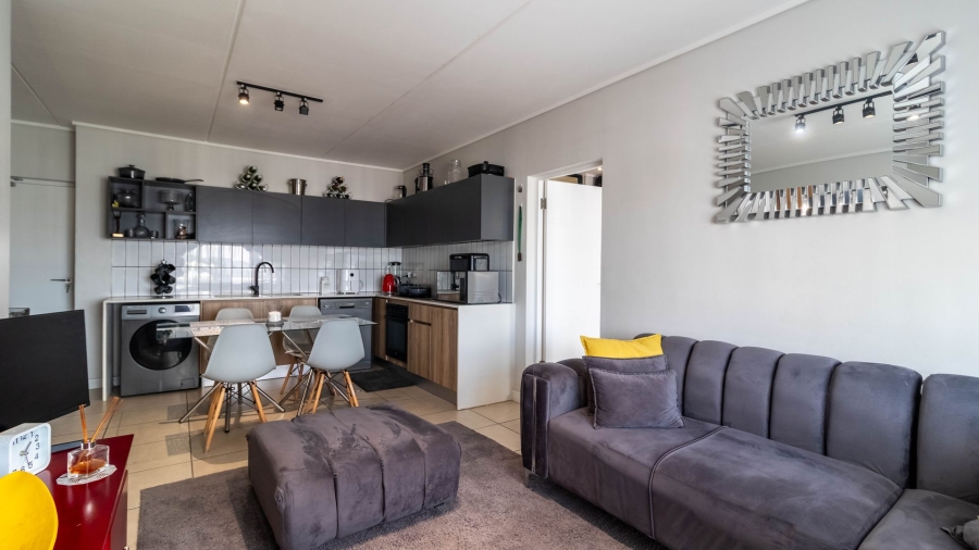 2 Bedroom Property for Sale in Mulbarton Gauteng