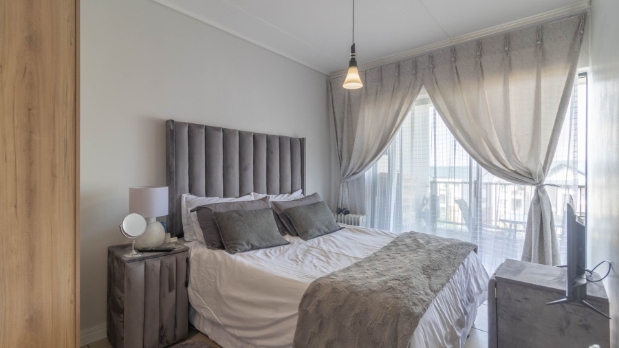 2 Bedroom Property for Sale in Mulbarton Gauteng