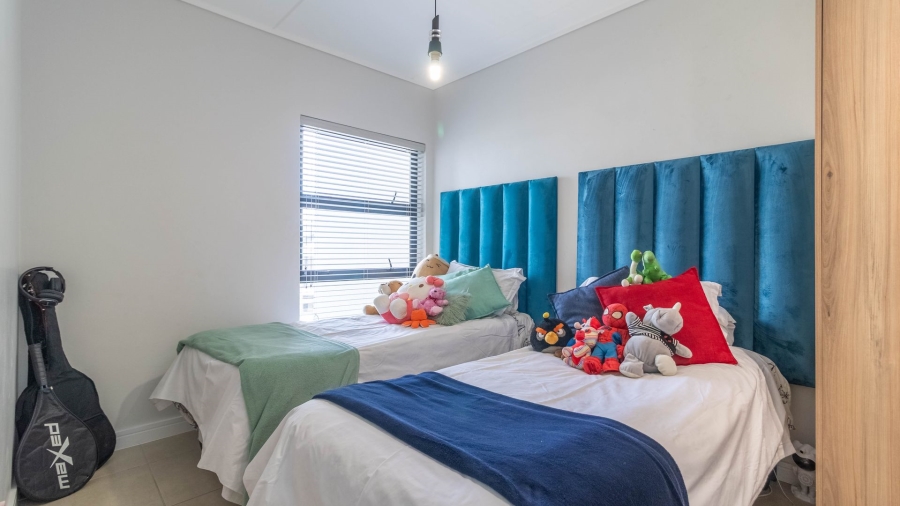 2 Bedroom Property for Sale in Mulbarton Gauteng