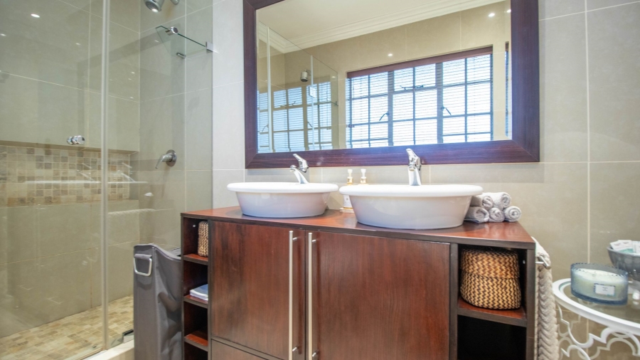 Commercial Property for Sale in Lynnwood Glen Gauteng