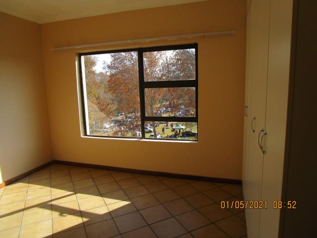 To Let 2 Bedroom Property for Rent in Florida Gauteng