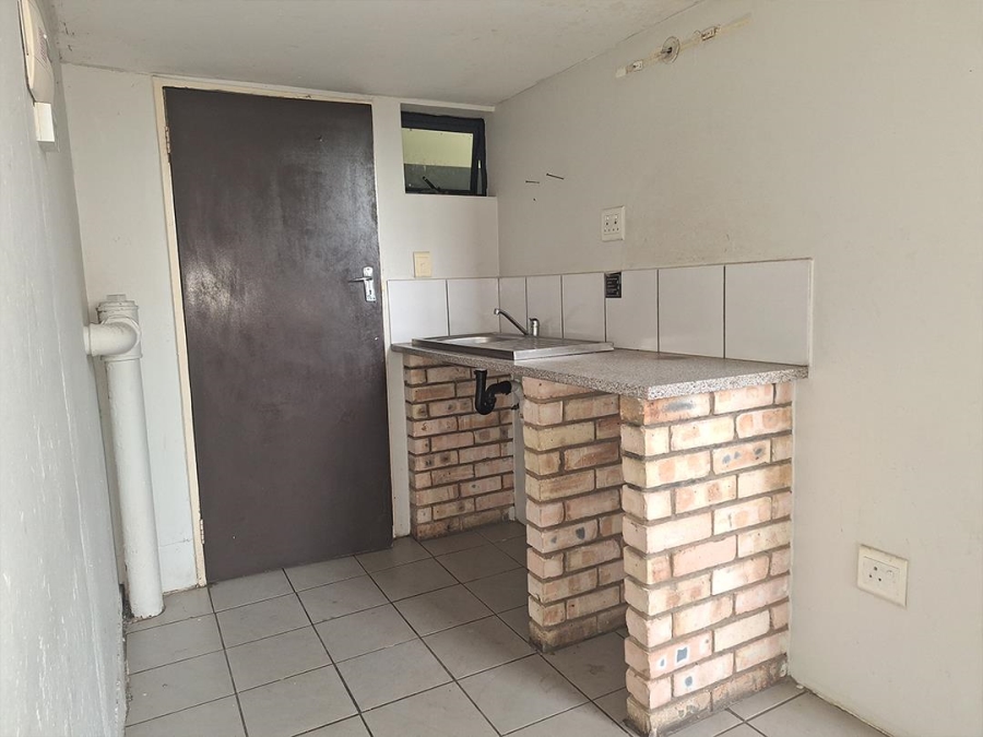 To Let 0 Bedroom Property for Rent in Johannesburg Central Gauteng