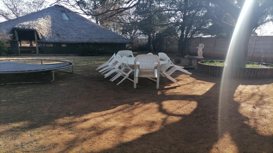 4 Bedroom Property for Sale in Lochvaal Gauteng