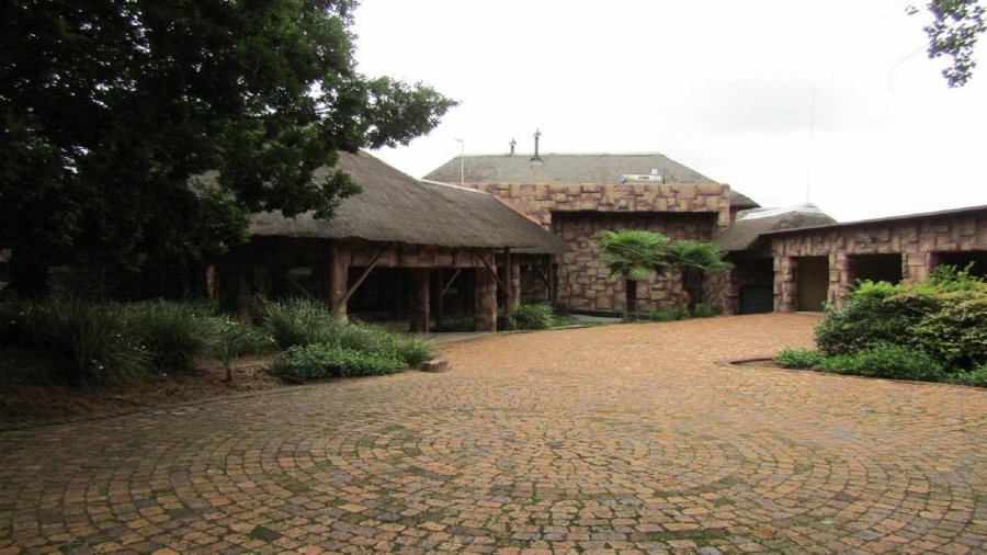 7 Bedroom Property for Sale in Vaalview Gauteng