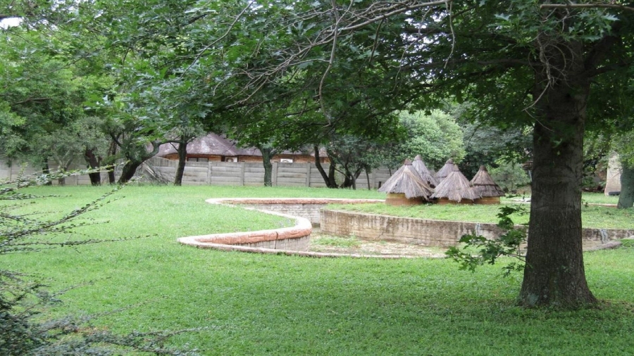 7 Bedroom Property for Sale in Vaalview Gauteng