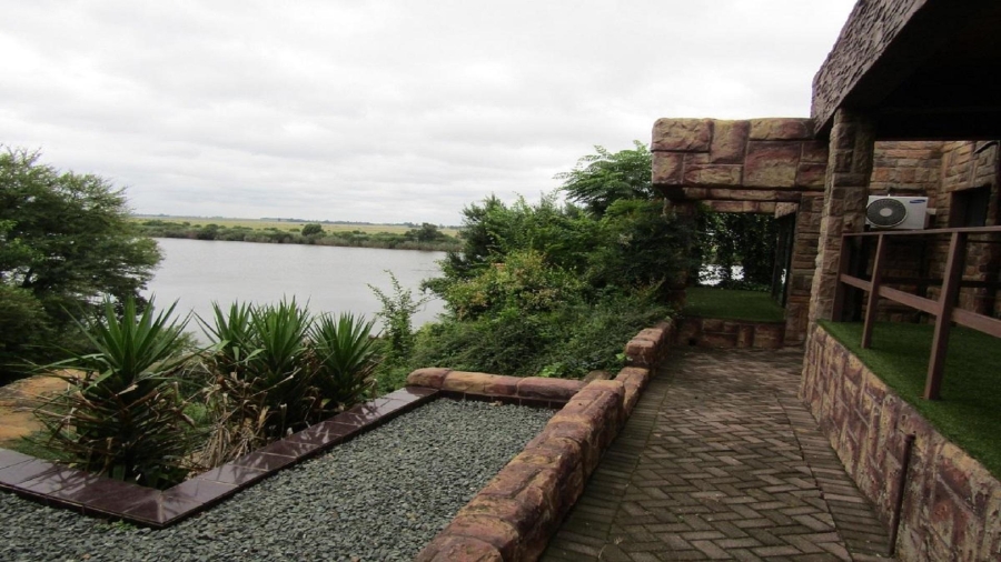 7 Bedroom Property for Sale in Vaalview Gauteng