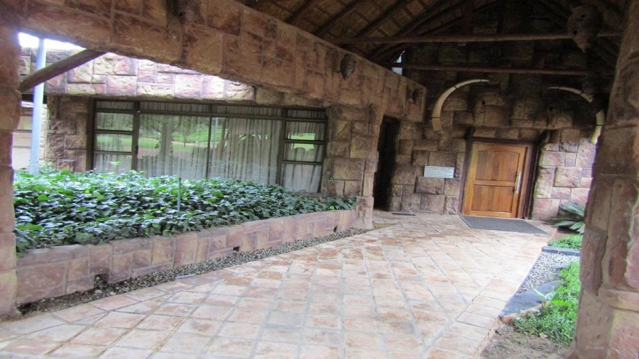 7 Bedroom Property for Sale in Vaalview Gauteng