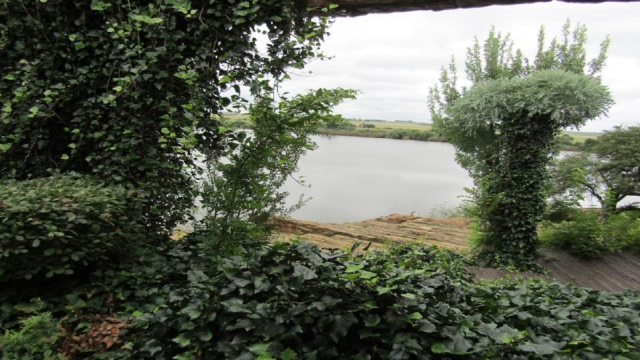 7 Bedroom Property for Sale in Vaalview Gauteng