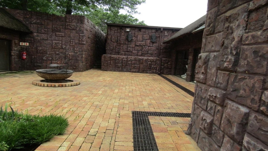 7 Bedroom Property for Sale in Vaalview Gauteng