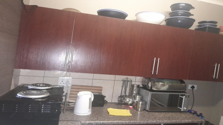 1 Bedroom Property for Sale in Vanderbijlpark CW 1 Gauteng