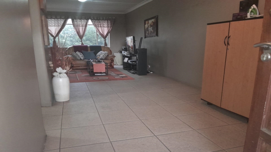 1 Bedroom Property for Sale in Vanderbijlpark CW 1 Gauteng