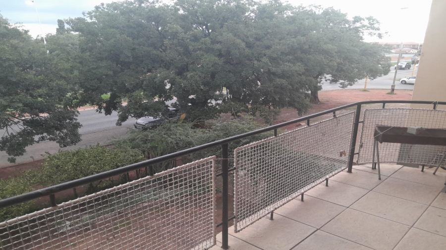 1 Bedroom Property for Sale in Vanderbijlpark CW 1 Gauteng
