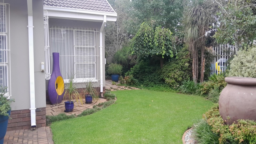 3 Bedroom Property for Sale in Vanderbijlpark SE 2 Gauteng