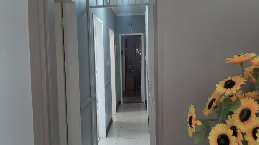 3 Bedroom Property for Sale in Vanderbijlpark SE 2 Gauteng