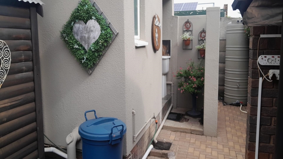 3 Bedroom Property for Sale in Vanderbijlpark SE 2 Gauteng