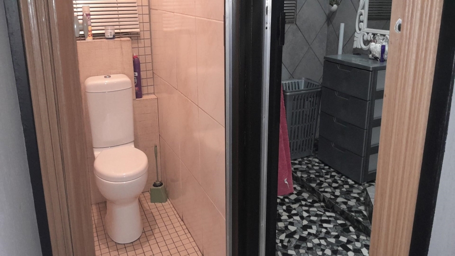 4 Bedroom Property for Sale in Buyscelia Gauteng