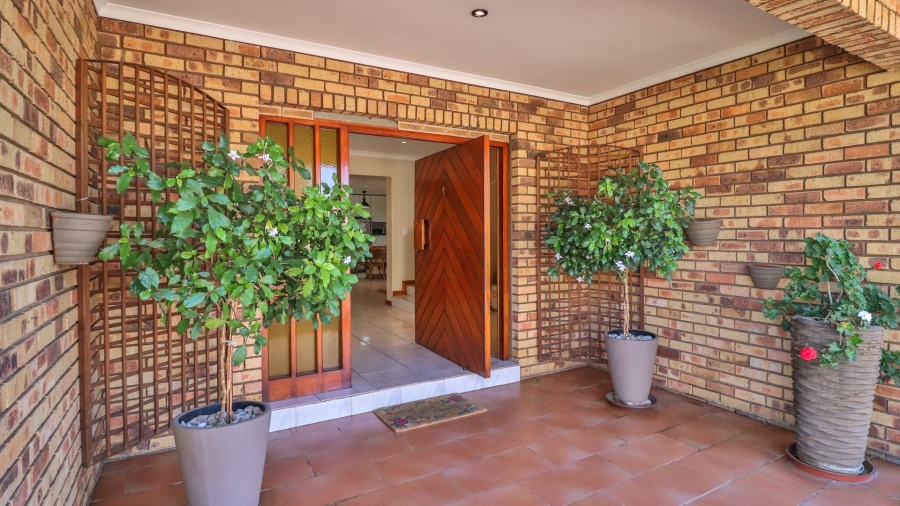 4 Bedroom Property for Sale in Dalpark Gauteng