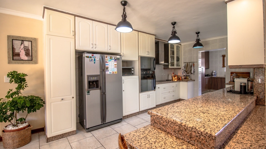 4 Bedroom Property for Sale in Dalpark Gauteng