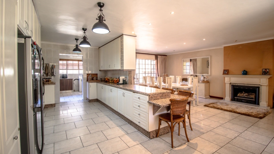 4 Bedroom Property for Sale in Dalpark Gauteng