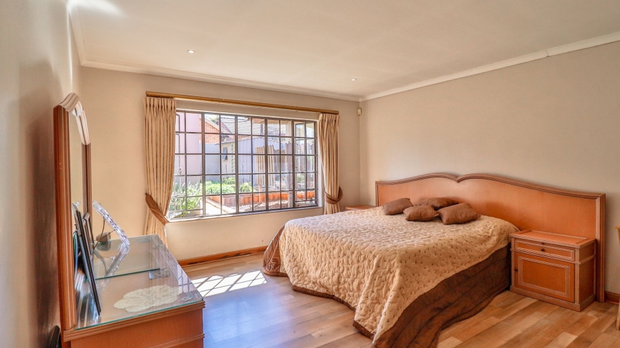 4 Bedroom Property for Sale in Dalpark Gauteng