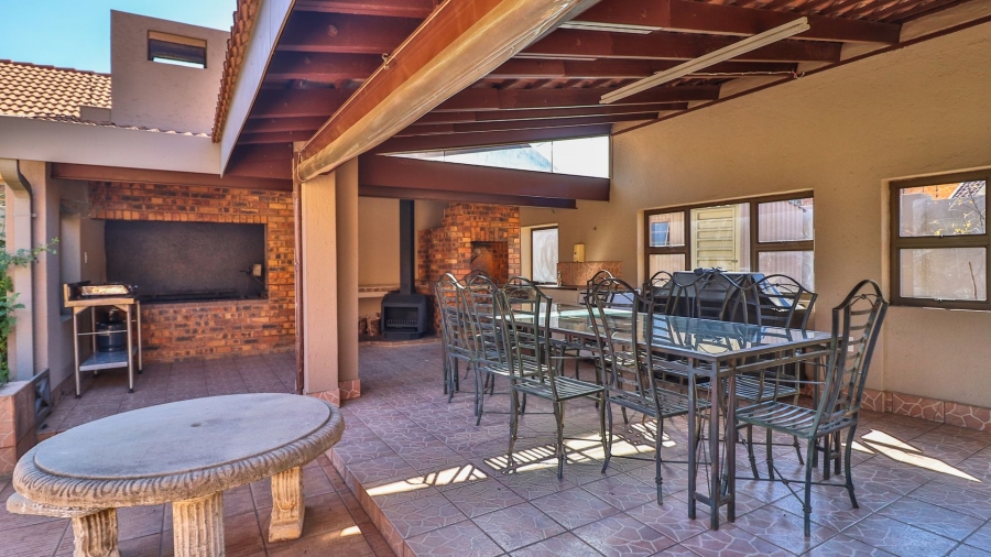 4 Bedroom Property for Sale in Dalpark Gauteng