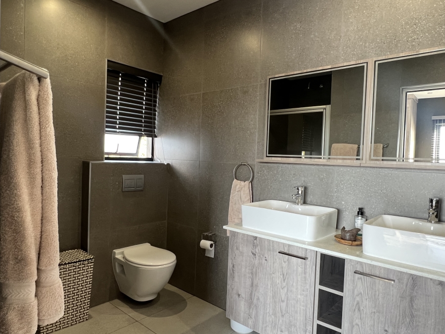 4 Bedroom Property for Sale in Montana Park Gauteng
