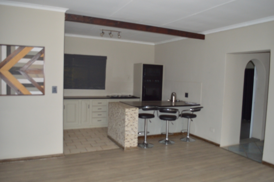 4 Bedroom Property for Sale in Three Rivers East Gauteng