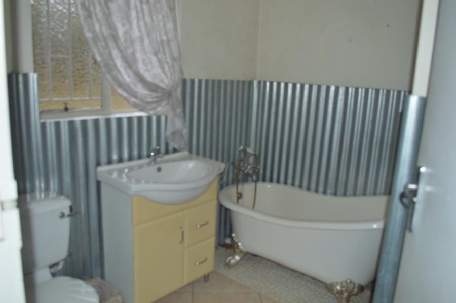 4 Bedroom Property for Sale in Three Rivers East Gauteng