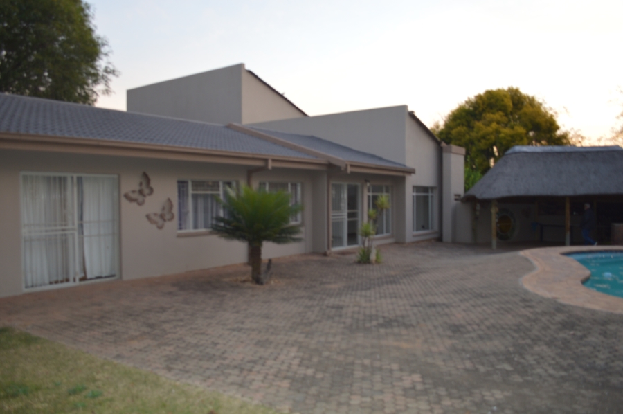 4 Bedroom Property for Sale in Three Rivers East Gauteng