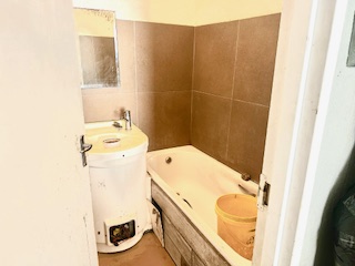 1 Bedroom Property for Sale in Johannesburg Central Gauteng