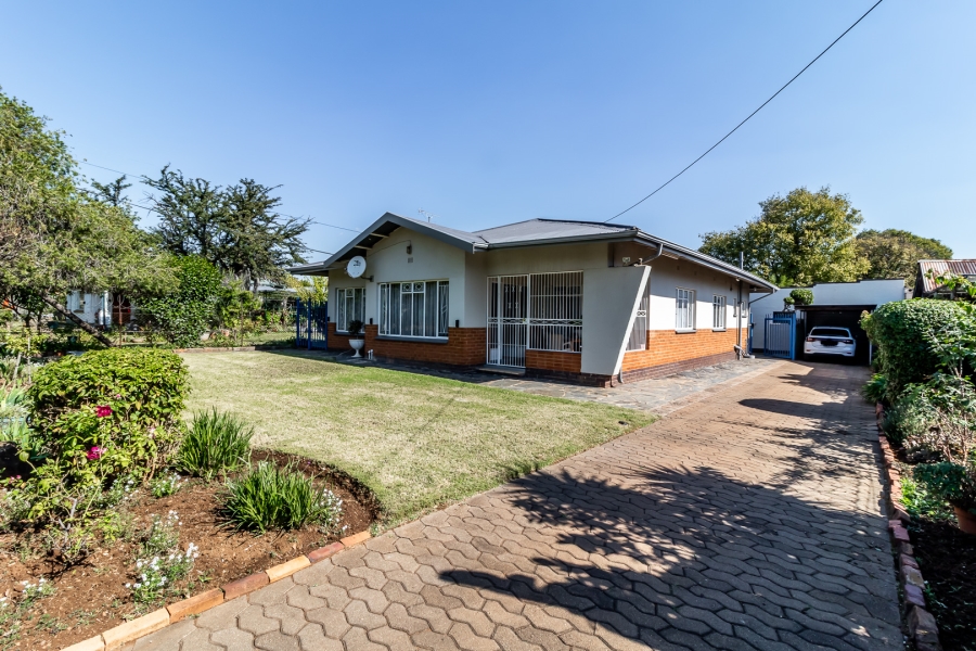 3 Bedroom Property for Sale in Gezina Gauteng