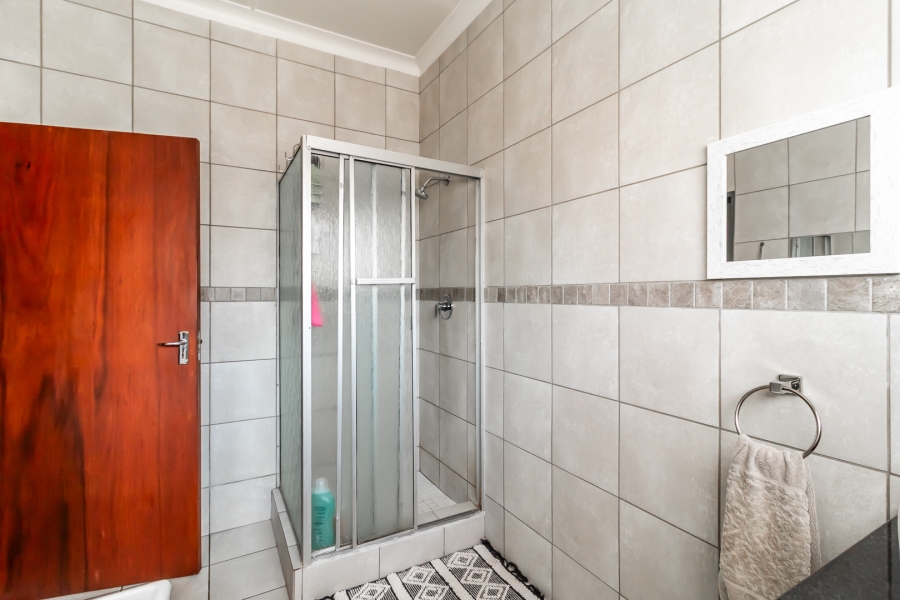 3 Bedroom Property for Sale in Gezina Gauteng