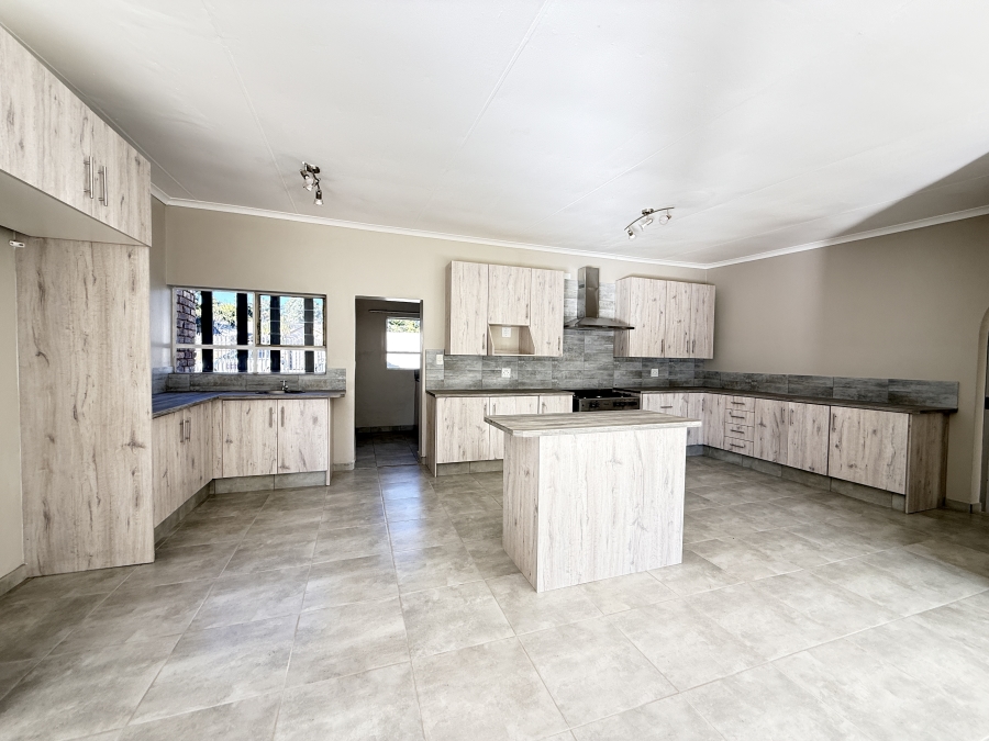 4 Bedroom Property for Sale in Wingate Park Gauteng