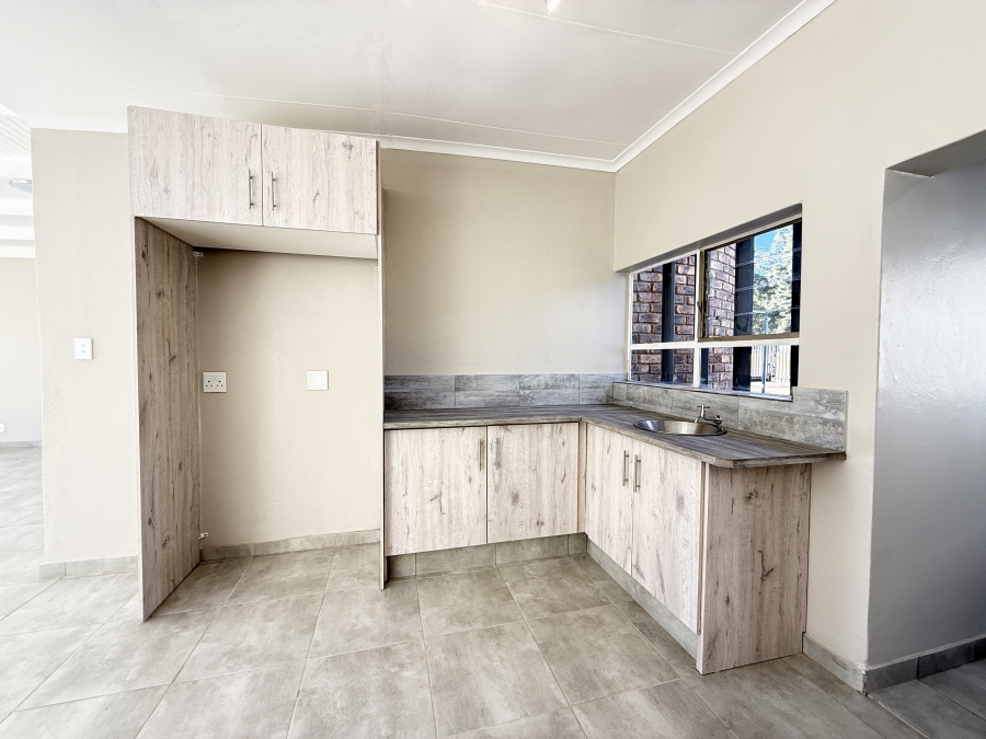 4 Bedroom Property for Sale in Wingate Park Gauteng