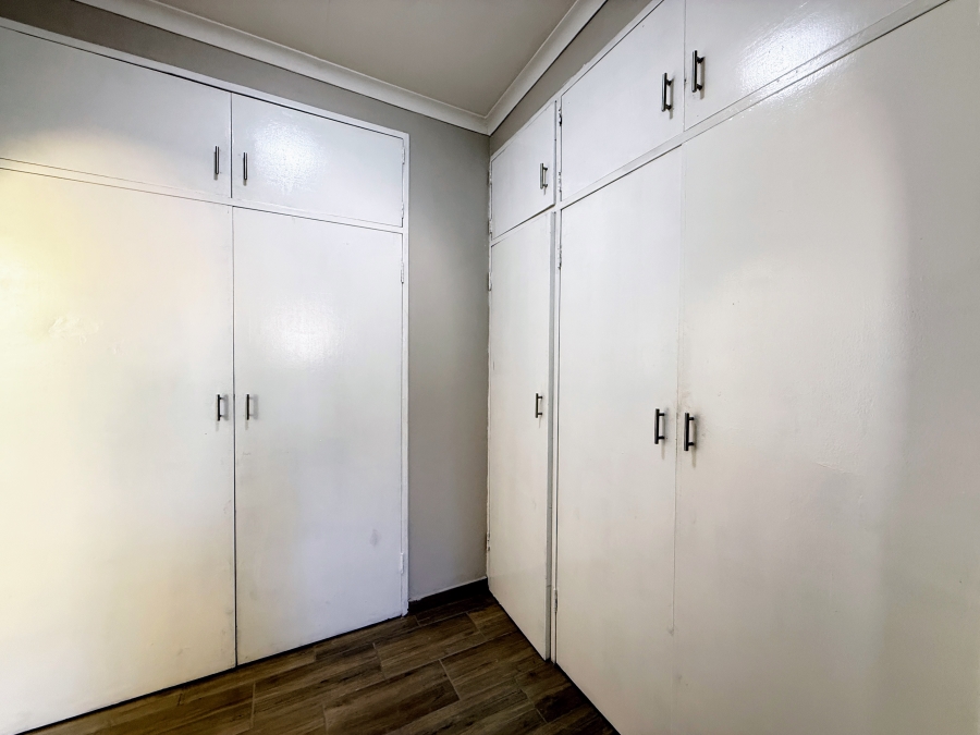 4 Bedroom Property for Sale in Wingate Park Gauteng