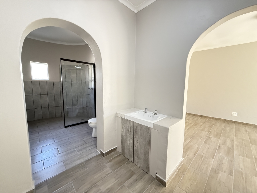 4 Bedroom Property for Sale in Wingate Park Gauteng