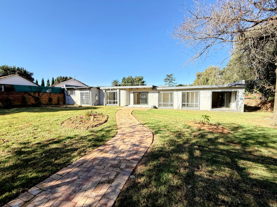 4 Bedroom Property for Sale in Wingate Park Gauteng