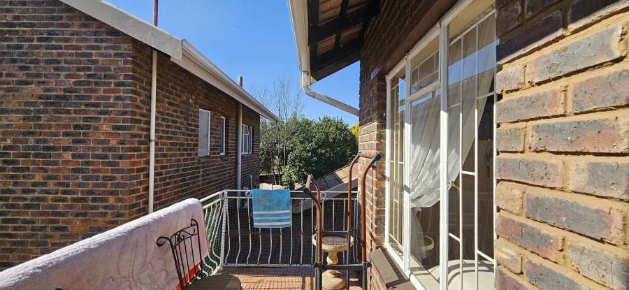2 Bedroom Property for Sale in Three Rivers Gauteng