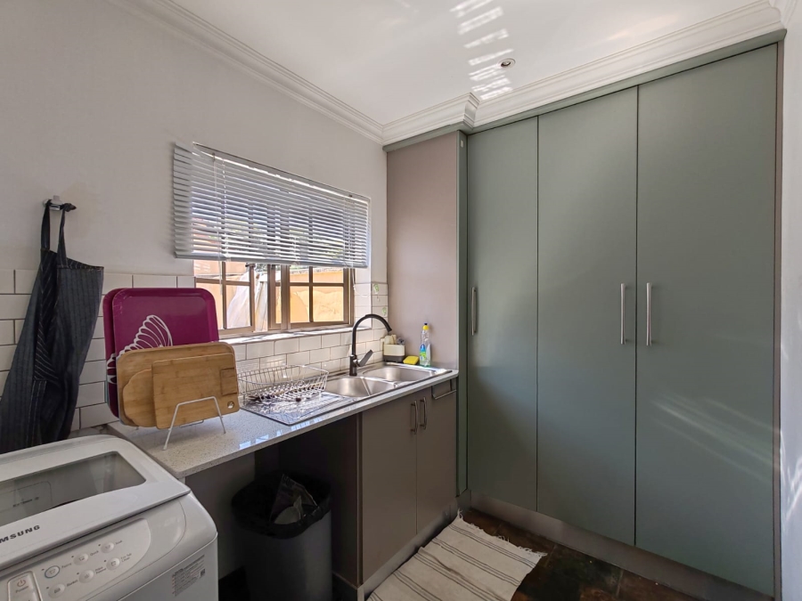3 Bedroom Property for Sale in Noordwyk Gauteng