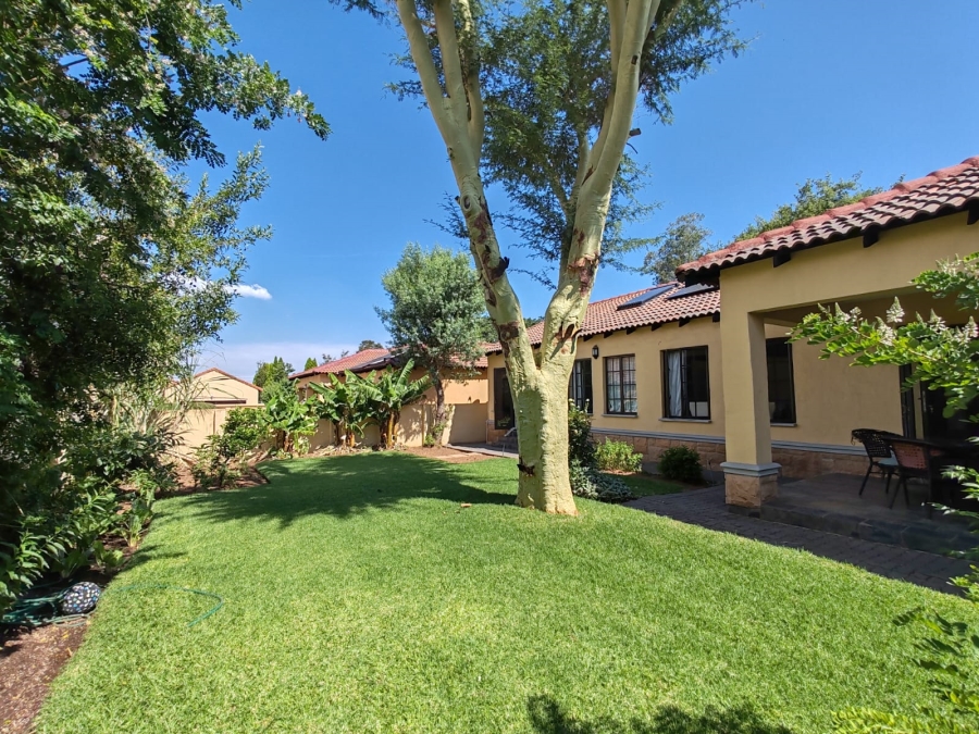 3 Bedroom Property for Sale in Noordwyk Gauteng