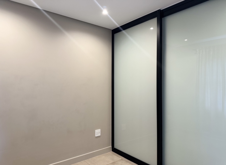To Let 1 Bedroom Property for Rent in Sandton Central Gauteng