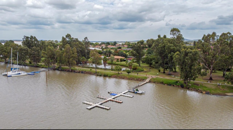 2 Bedroom Property for Sale in Misty Bay Gauteng